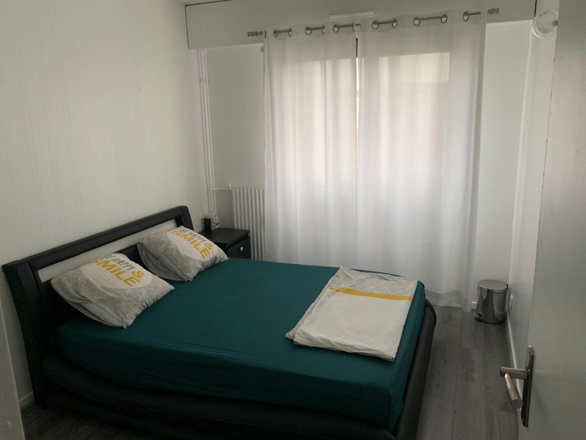 Grand Appartement A Louer Vue Sur Seine ムラン エクステリア 写真